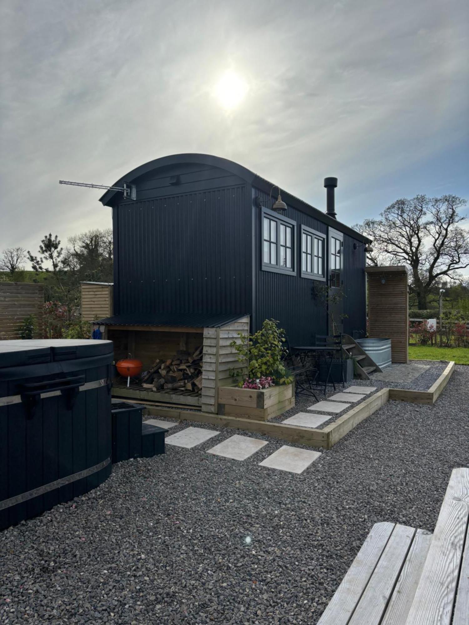 The Winford Retreat Villa Buitenkant foto